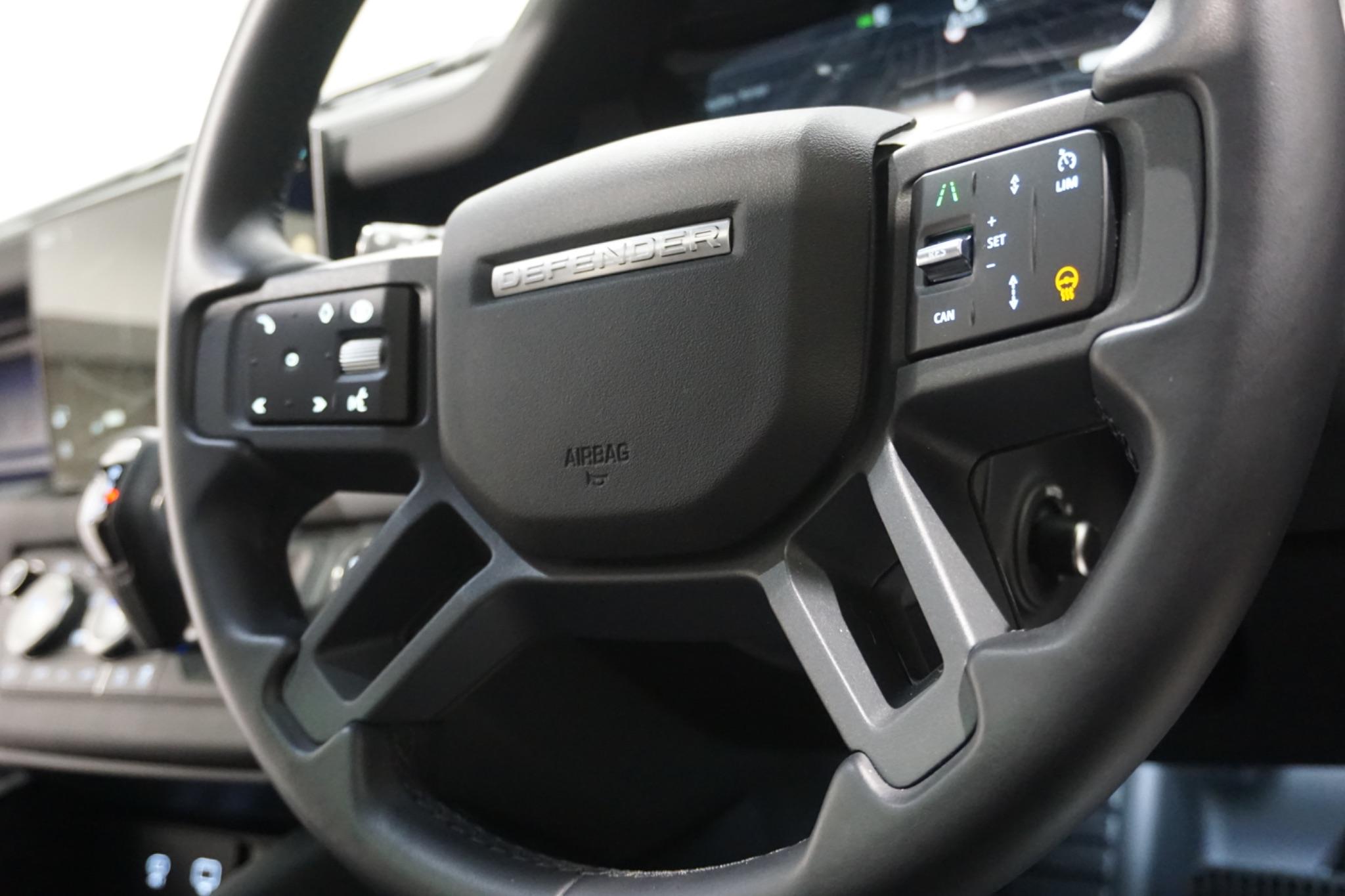 Land Rover Defender 110 3.0 D250 MHEV X-Dynamic HSE Auto 4WD Euro 6 (s/s) 5dr